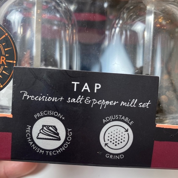 Cole & Mason Tap Acrylic Salt and Pepper Mill Set Salt And Pepper Shaker Faucet - Picture 5 of 9